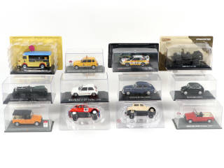 Lot 116 - DIVERS (12)