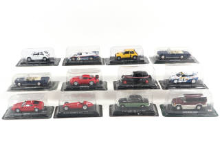 Lot 120 - DIVERS (12)