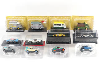Lot 135 - DIVERS (12)