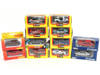 Lot 120 - DIVERS (12)