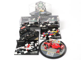 Lot 111 - DIVERS (7)