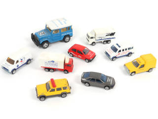 Lot 323 - MAJORETTE (FRANCE) (9)