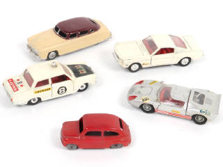 Lot 420 - DINKY TOYS (FRANCE) (5)
