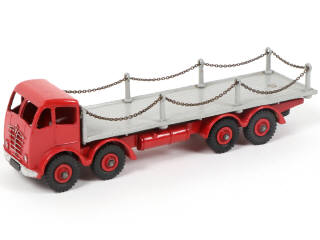 Lot 333 - DINKY TOYS (GB) (1)