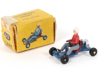 Lot 400 - DINKY TOYS (FRANCE) (1)