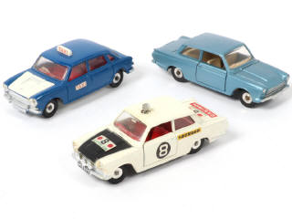 Lot 361 - DINKY TOYS (GB) (3)