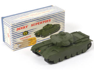 Lot 307 - DINKY TOYS (GB) (1)