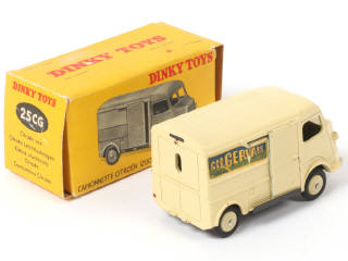 Lot 386 - DINKY TOYS (FRANCE) (1)