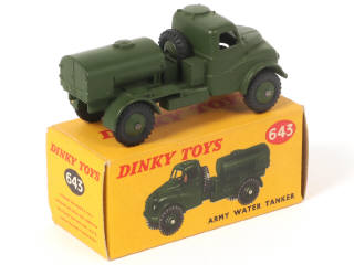 Lot 303 - DINKY TOYS (GB) (1)
