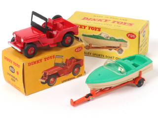Lot 329 - DINKY TOYS (GB) (2)