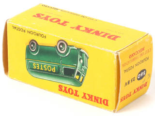 Lot 353 - DINKY TOYS (FRANCE) (1)