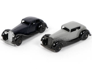 Lot 314 - DINKY TOYS (GB) (2)