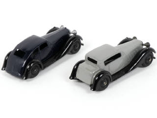 Lot 314 - DINKY TOYS (GB) (2)