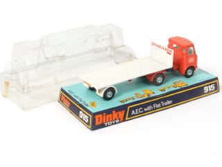 Lot 309 - DINKY TOYS (GB) (1)