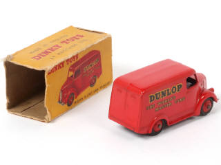 Lot 298 - DINKY TOYS (GB) (1)