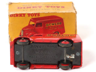 Lot 298 - DINKY TOYS (GB) (1)