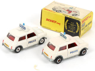 Lot 300 - DINKY TOYS (GB) (1)