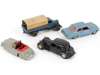 Lot 418 - DINKY TOYS (FRANCE) (4)