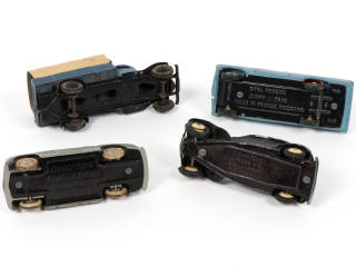Lot 418 - DINKY TOYS (FRANCE) (4)