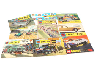 Lot 7 - CORGI TOYS (GB) (9)