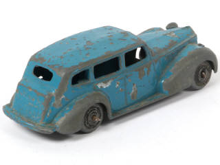 Lot 359 - DINKY TOYS (FRANCE) (1)