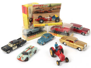 Lot 349 - DINKY TOYS (GB) (10)