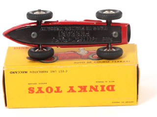 Lot 370 - DINKY TOYS (FRANCE) (1)