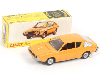 Lot 383 - DINKY TOYS (FRANCE) (1)