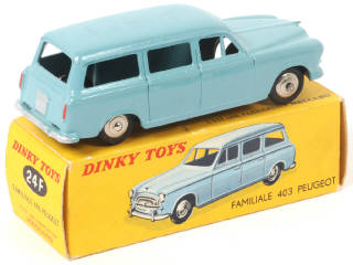 Lot 372 - DINKY TOYS (FRANCE) (1)