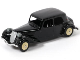 Lot 358 - DINKY TOYS (FRANCE) (1)