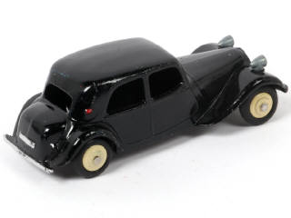 Lot 358 - DINKY TOYS (FRANCE) (1)