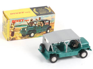 Lot 294 - DINKY TOYS (GB) (1)