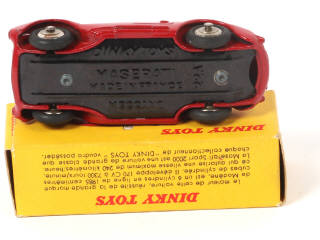 Lot 369 - DINKY TOYS (FRANCE) (1)