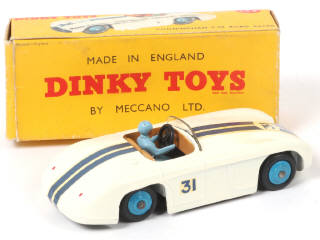 Lot 310 - DINKY TOYS (GB) (1)