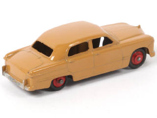 Lot 294 - DINKY TOYS (GB) (1)