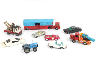 Lot 185 - CORGI TOYS (GB) (9)