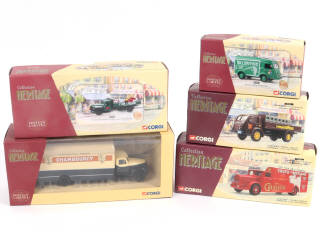 Lot 217 - CORGI TOYS (GB) (5)