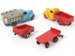 Lot 390 - DINKY TOYS (FRANCE) (4)