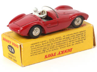 Lot 375 - DINKY TOYS (FRANCE) (1)