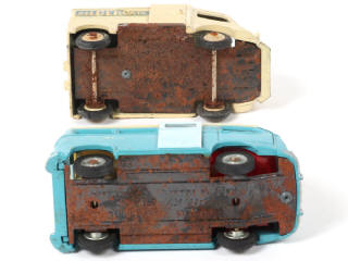 Lot 380 - DINKY TOYS (FRANCE) (2)