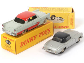 Lot 382 - DINKY TOYS (FRANCE) (2)
