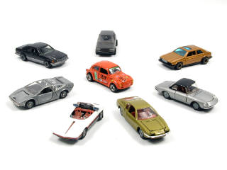 Lot 670 - MEBETOYS (ITALY) (8)