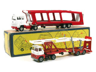 Lot 536 - CORGI TOYS (GB) (2)