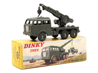 Lot 491 - DINKY TOYS FRANCE (1)