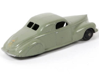 Lot 180 - DINKY TOYS (GB) (1)