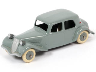 Lot 287 - DINKY TOYS (FRANCE) (1)