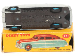 Lot 216 - DINKY TOYS (GB) (1)