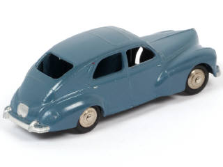 Lot 289 - DINKY TOYS (FRANCE) (1)