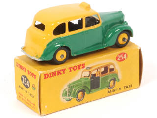 Lot 217 - DINKY TOYS (GB) (1)