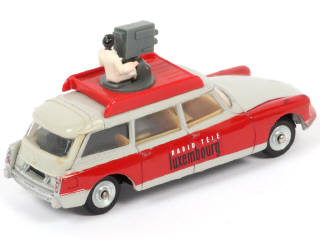 Lot 294 - DINKY TOYS (FRANCE) (1)